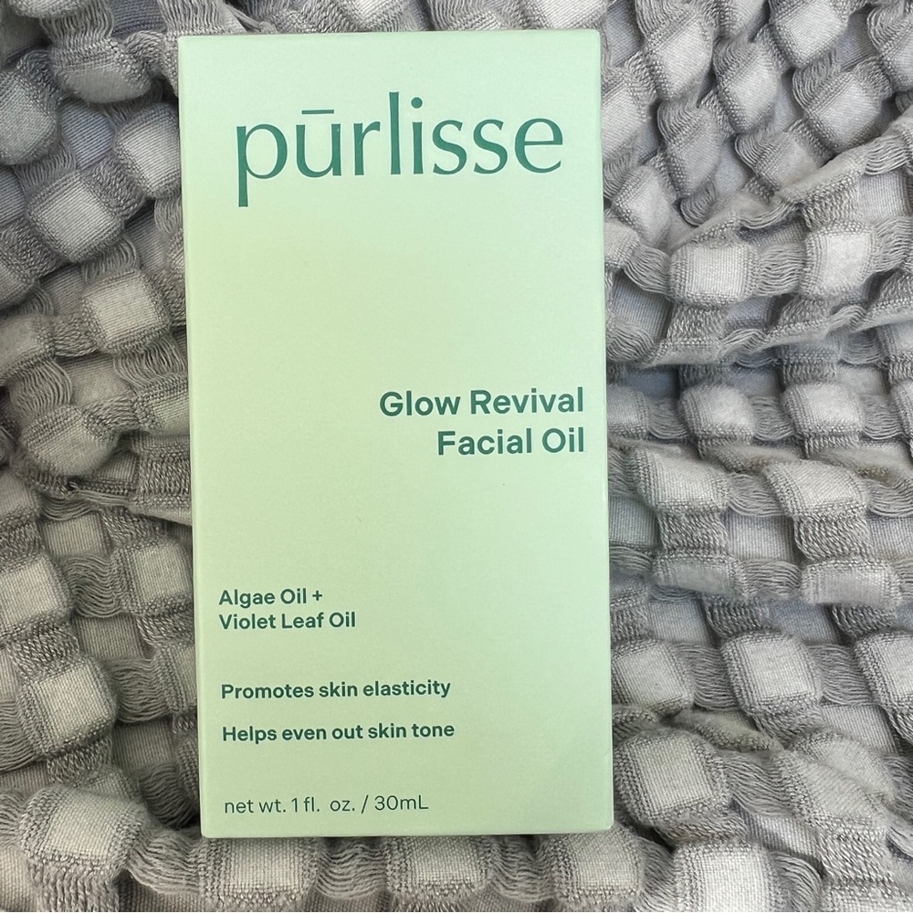 NEW! Purlisse Glow Revival Facial Oil - Mint Green
